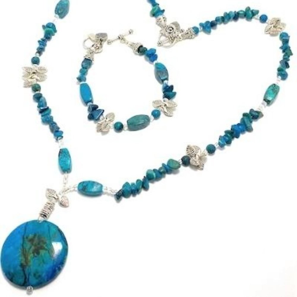 Handmade Jewelry Set by Surdigirl - Jewelry Set - Turquoise, Feather Beads
